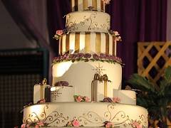 Wedding Cake 7 Tingkat spek : T : 280 cm L : 150 cm